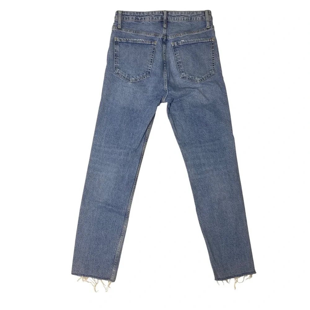 Zara High Waisted Straight‎ Leg Jeans Medium Wash Blue Raw Hem Size 6 Streetwear